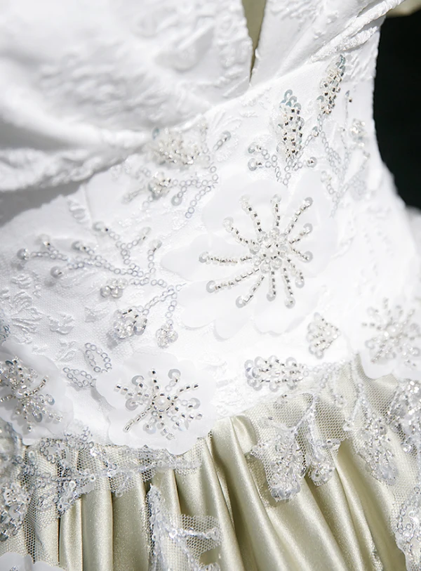 Elegant Sage Green Beading Sequins Lace Flower Prom Dresses 2024 Ball Gown Square Neckline Puffy Short Sleeve Backless Floor-Length / Long Prom Formal Dresses
