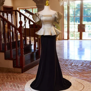 Elegant Black Two Tone Prom Dresses 2024 Trumpet Mermaid Off The Shoulder Short Sleeve Backless Sweep Train Prom Formal Dresses