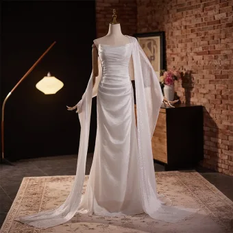 Simple Blanche Satin Robe De Bal 2024 Trompette Sirène Bustier Sans Manches Dos Nu Train De Balayage Promo Robe De Ceremonie