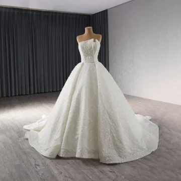 High End Witte Handgemaakt Kralen Pailletten Appliques Trouwjurken 2024 Baljurk Strapless Mouwloos Ruglooze Royal Train Huwelijk