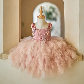 Mooie Prachtige Blozen Roze Parel Rhinestone Cascading Ruches Korte Verjaardag Bloemenmeisjes Jurken 2024 Baljurk Vierkante Halslijn Mouwloos Ruglooze