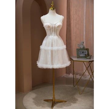 Sexy Nues Perle Percé Soirée Robe De Fête 2022 Princesse Bretelles Spaghetti Sans Manches Dos Nu Courte Robe De Fete