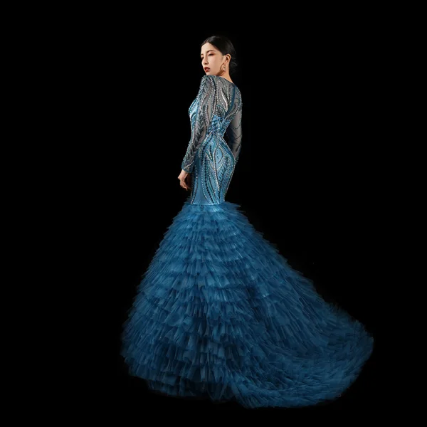High-end Ocean Blue Handmade Beading Sequins Pierced Evening Dresses 2023 Trumpet / Mermaid Scoop Neck Long Sleeve Court Train Evening Party Formal Dresses