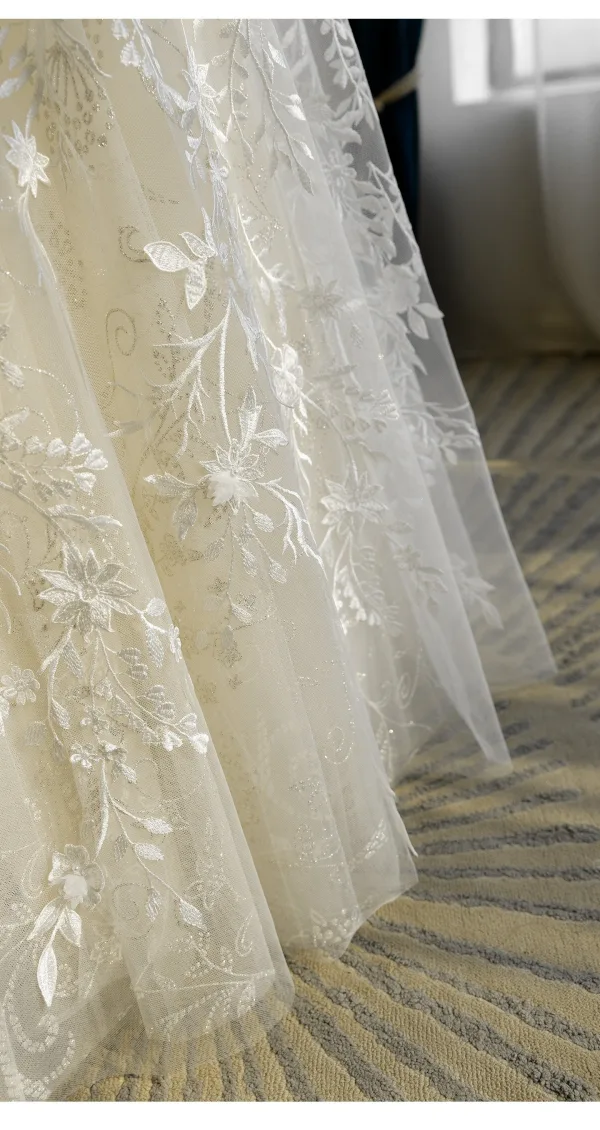 High-end Champagne Handmade Lace Flower Wedding Dresses 2026 A-Line / Princess Spaghetti Straps Sleeveless Backless Floor-Length / Long Wedding