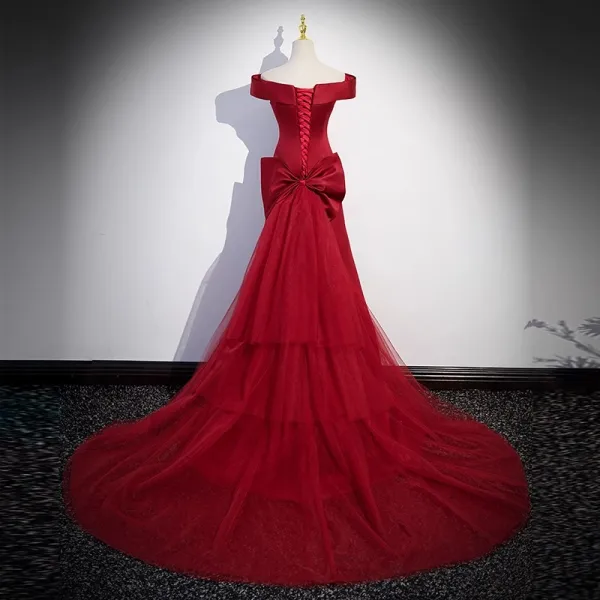 Vintage / Retro Burgundy Satin Evening Dresses 2023 Trumpet / Mermaid Off-The-Shoulder Short Sleeve Backless Bow Sweep Train Evening Party Formal