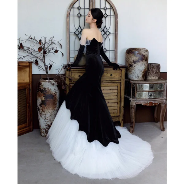 Sexy Black Velvet Evening Dresses 2023 Trumpet / Mermaid Strapless Short Sleeve Backless Sweep Train Evening Party Formal Dresses