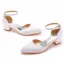 Schlicht Ivory / Creme Freizeit Satin Sandalen Damen 2023 Knöchelriemen 4 cm Thick Heels Low Heel Spitzschuh Sandaletten