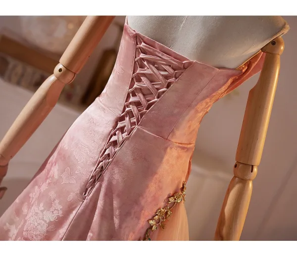 Romantisch Rosa Ballkleider 2026 A Linie Bandeau Ärmellos Rückenfreies Sweep / Pinsel Zug Ball Festliche Kleider