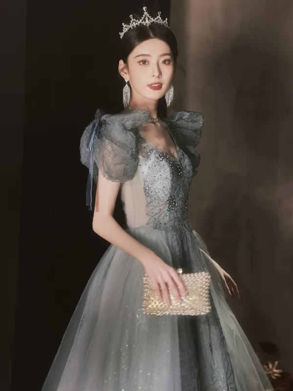 Chic / Beautiful Grey Sequins Prom Dresses 2026 A-Line / Princess V-Neck Puffy Short Sleeve Backless Floor-Length / Long Formal Dresses