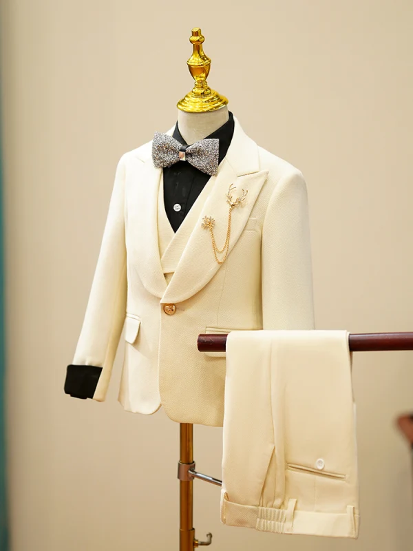 Fashion Beige Prom 4-piece Boys Wedding Suits 2023