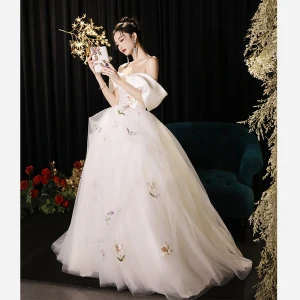 Charming White Lace Flower Wedding Dresses 2024 A Line Princess Off The Shoulder Short Sleeve Backless Floor Length Long