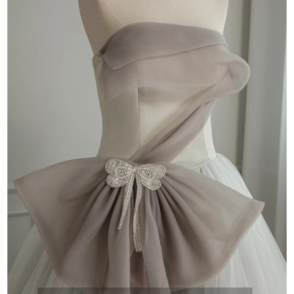 Chic / Beautiful Grey Pearl Sequins Bow Prom Dresses 2023 Ball Gown Strapless Sleeveless Backless Floor-Length / Long Prom Formal Dresses