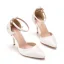 Chic / Belle Blanche Faux Diamant En Dentelle Fleur Chaussure De Mariée 2024 Bride Cheville 9 cm Talons Aiguilles À Bout Pointu Mariage Talons Hauts