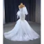 High End Charmant Weiß Perlenstickerei Pailletten Plissee Brautkleider / Hochzeitskleider 2023 Ballkleid Spaghettiträger Ärmellos Rückenfreies Hof-Schleppe Hochzeit