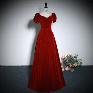 Elegant Burgundy Velvet Prom Dresses 2023 A Line Princess Square Neckline Short Sleeve Backless Floor Length Long Prom Formal Dresses