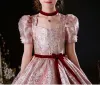 Élégant Rougissant Rose Glitter Anniversaire Robe Ceremonie Fille 2024 Robe Boule Encolure Carrée Manches Courtes Noeud Ceinture Longue