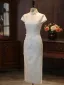 Chinesischer Stil Weiß Stickerei Gespaltete Front Seide Cheongsam 2026 Meerjungfrau Stehkragen Ärmel Wadenlang