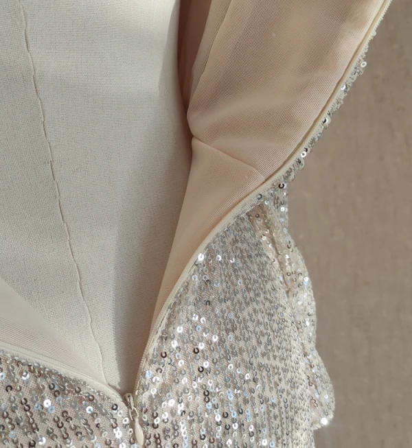 Sexy Champagne Paillettes Robe De Soirée 2023 Trompette / Sirène Encolure Carrée Manches Longues Dos Nu Thé Longueur Soirée Robe De Ceremonie