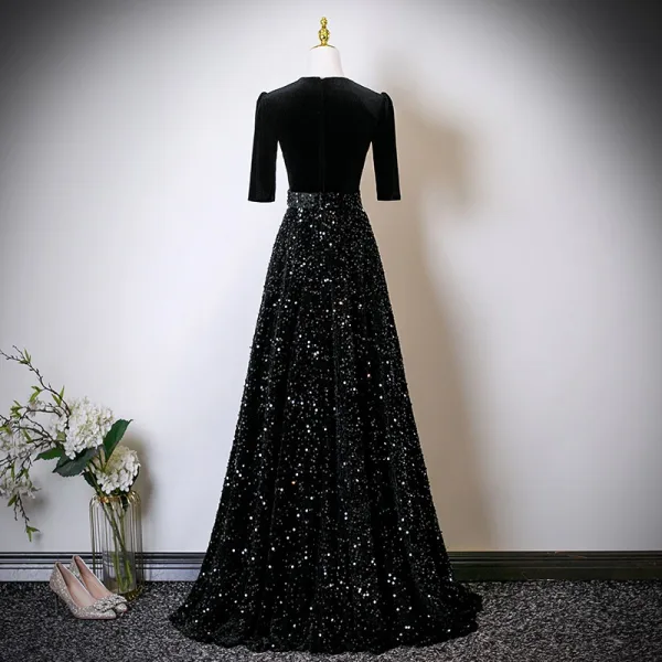 Elegant Black Sequins Mother Of The Bride Dresses 2025 A-Line / Princess High Neck Short Sleeve Floor-Length / Long Wedding