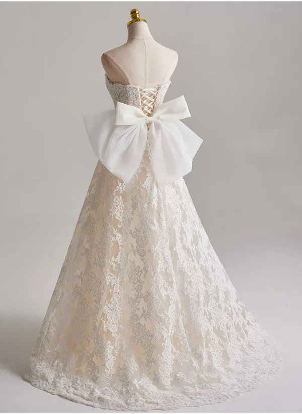 Vintage / Retro White Pearl Lace Flower Wedding Dresses 2025 A-Line / Princess Strapless Sleeveless Backless Bow Floor-Length / Long