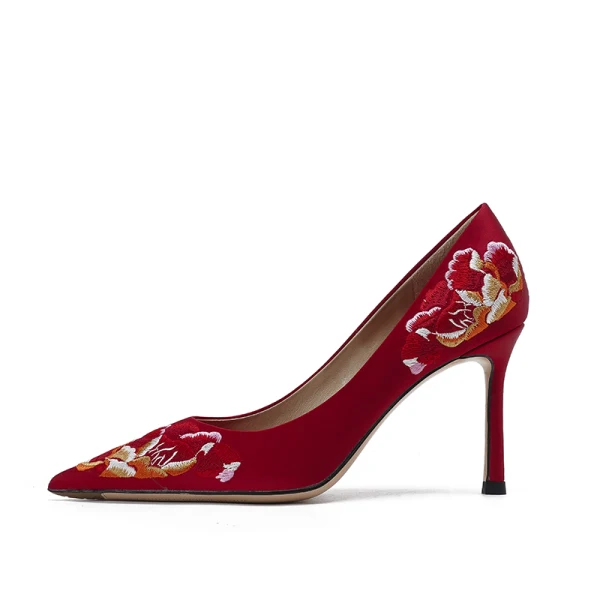 Chinese style Red Embroidered Wedding Shoes 2023 Leather Satin 9 cm Stiletto Heels Pointed Toe Wedding Pumps High Heels