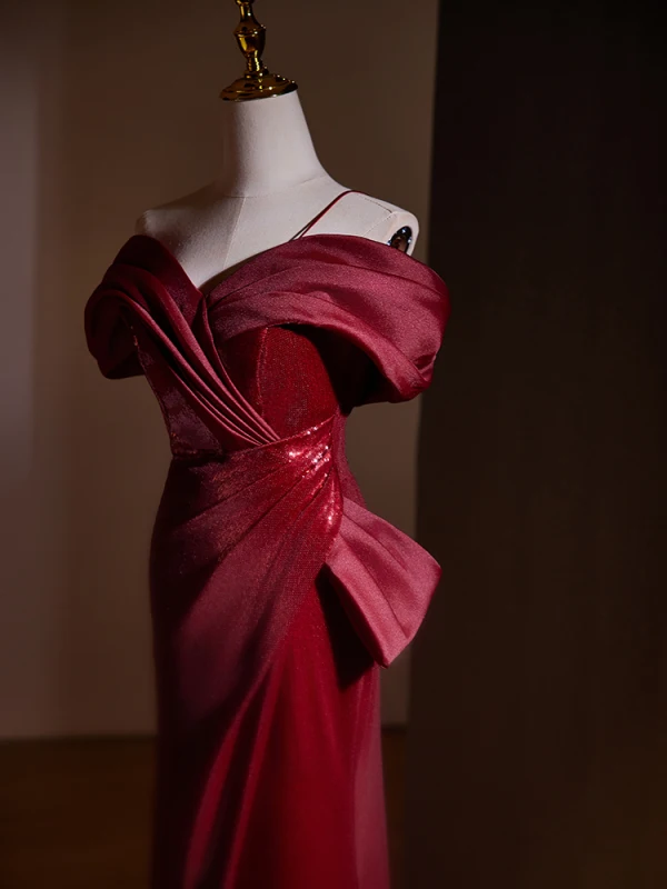 Élégant Bordeaux Paillettes Robe De Bal 2024 Trompette / Sirène De l'épaule Manches Courtes Dos Nu Train De Balayage Promo Robe De Ceremonie