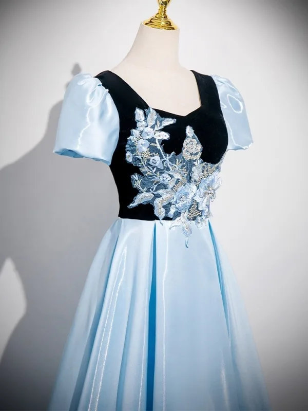 Élégant Bleu Ciel En Dentelle Fleur Robe De Bal 2025 Princesse Encolure Carrée Gonflée Manches Courtes Dos Nu Longue Robe De Ceremonie