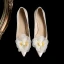 Eleganta Elfenben Appliqués Satin Brudskor Högklackade 2022 8 cm Stilettklackar Spetsiga Bröllop Pumps