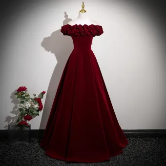 Vintage Originale Bordeaux Velours Robe De Bal 2025 Robe Boule Volants De L Épaule Manches Courtes Dos Nu Longue Robe De Ceremonie