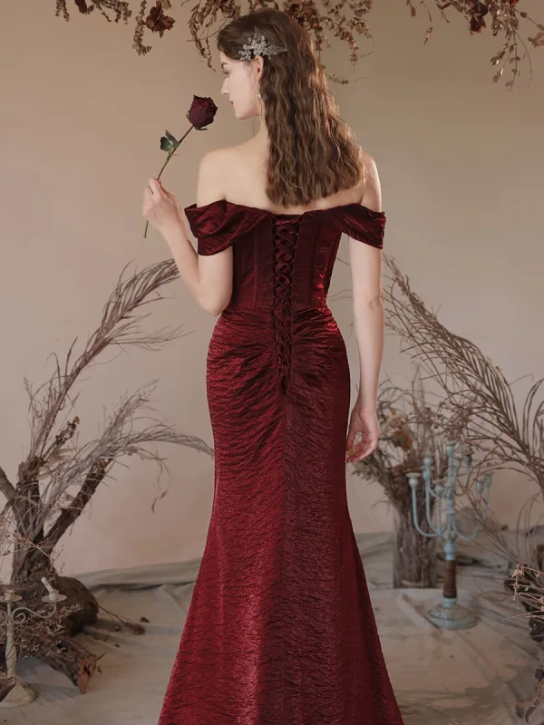 Charming Burgundy Trumpet / Mermaid Prom Dresses 2024 Off-The-Shoulder Backless Floor-Length / Long Prom Formal Dresses