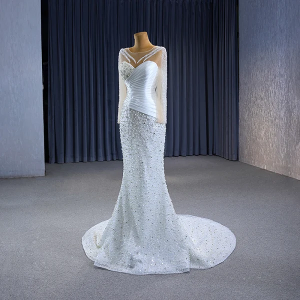 Haut de Gamme Blanche Fait main Perlage Perle Paillettes Robe De Mariée 2023 Trompette / Sirène Encolure Dégagée Manches Longues Tribunal Train Mariage