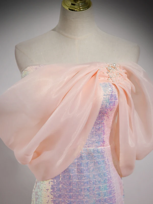 Sexy Rougissant Rose Laser Paillettes Robe De Soirée 2023 Trompette / Sirène De l'épaule Manches Courtes Dos Nu Train De Balayage Soirée Robe De Ceremonie