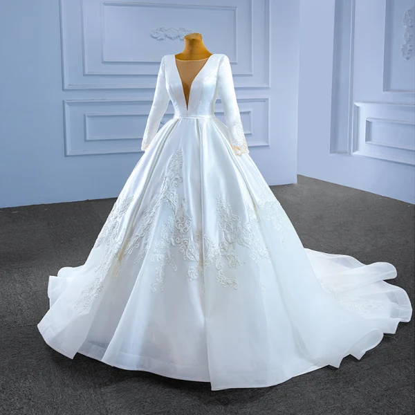 High-end White Satin Wedding Dresses 2022 Ball Gown Scoop Neck Long Sleeve Beading Lace Flower Sash Chapel Train Wedding