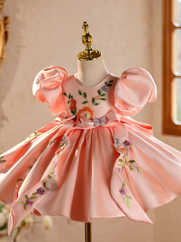 Chic / Beautiful Blushing Pink Embroidered Bow Birthday Short Flower Girl Dresses 2026 Ball Gown Scoop Neck Puffy Short Sleeve