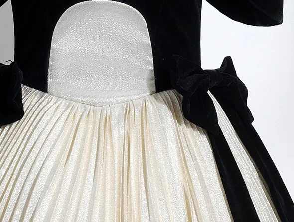 Élégant Champagne Glitter Satin Noeud Robe De Bal 2024 Robe Boule De l'épaule Manches Courtes Dos Nu Longue Promo Robe De Ceremonie