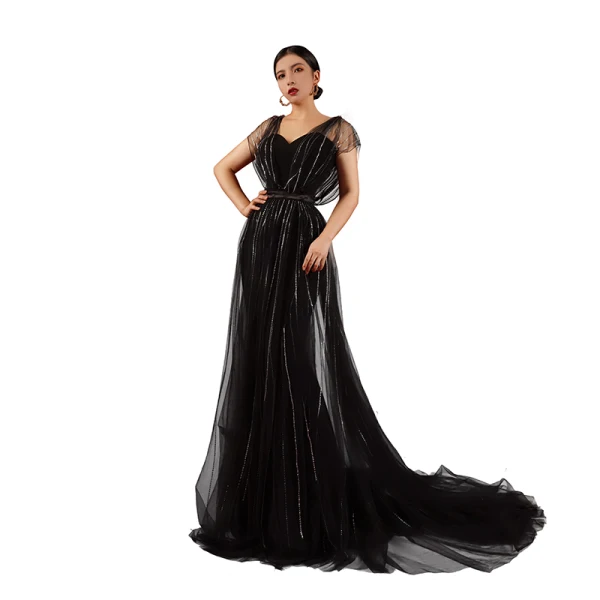 Haut de Gamme Charmant Noire Faux Diamant Robe De Soirée 2023 Princesse Encolure Carrée Manches Courtes Dos Nu Soirée Train De Balayage Robe De Ceremonie