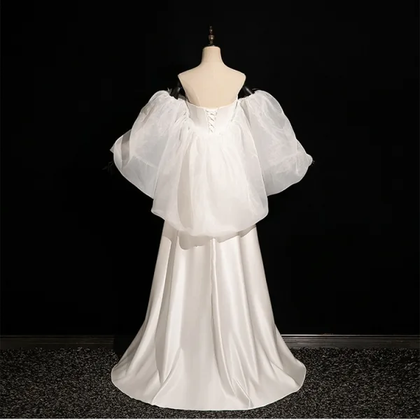 Fashion White Satin Tassel Wedding Dresses 2024 Trumpet / Mermaid Strapless Short Sleeve Backless Sweep Train Wedding