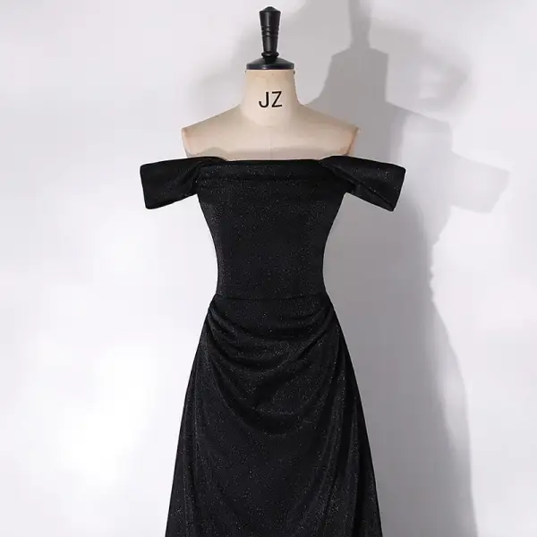 Audrey Hepburn Style Black Ruffle Prom Dresses 2024 A-Line / Princess Off-The-Shoulder Short Sleeve Backless Floor-Length / Long Prom Formal Dresses