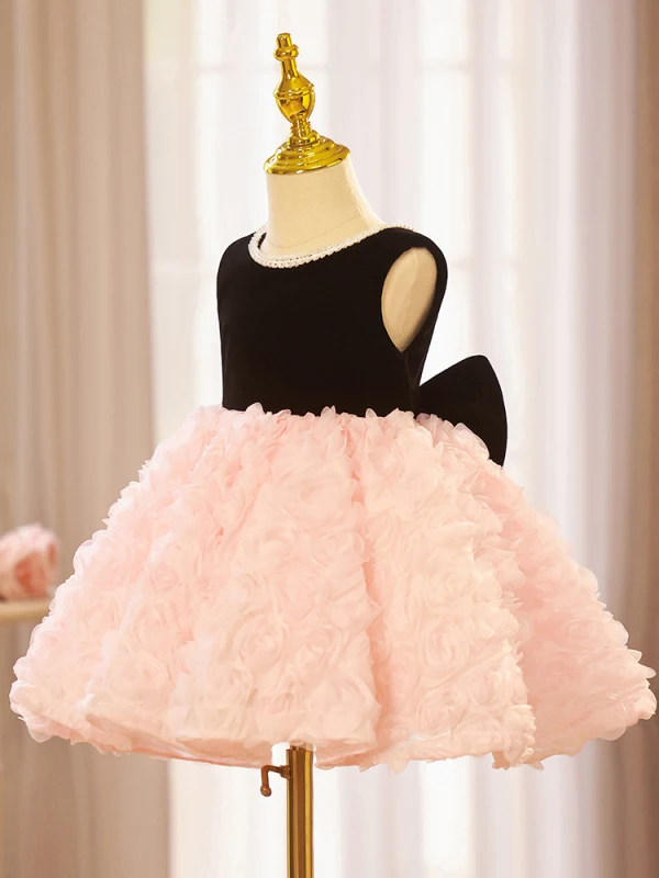 Lovely Blushing Pink Cascading Ruffles Short Birthday Flower Girl Dresses 2023 Ball Gown Pearl Scoop Neck Sleeveless Backless Bow