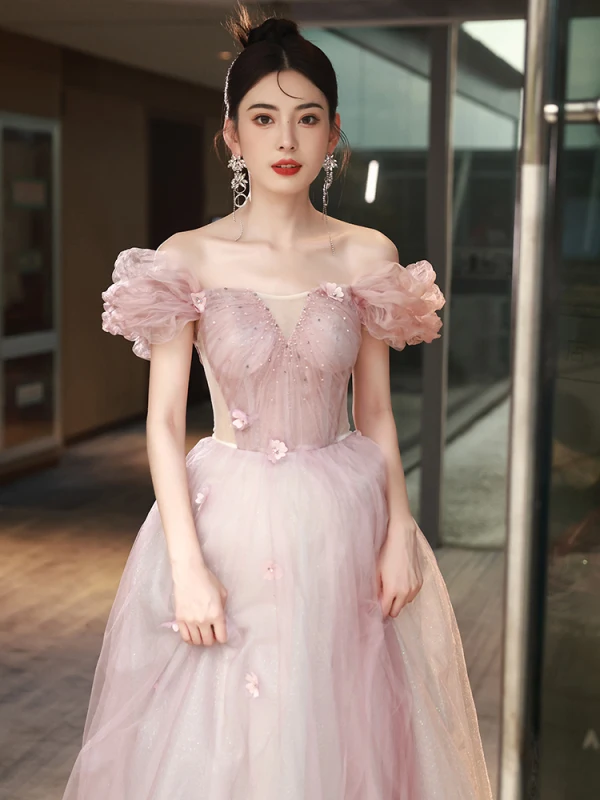 Chic / Beautiful Blushing Pink Beading Appliques Prom Dresses 2024 A-Line / Princess Off-The-Shoulder Short Sleeve Backless Floor-Length / Long Prom Formal Dresses