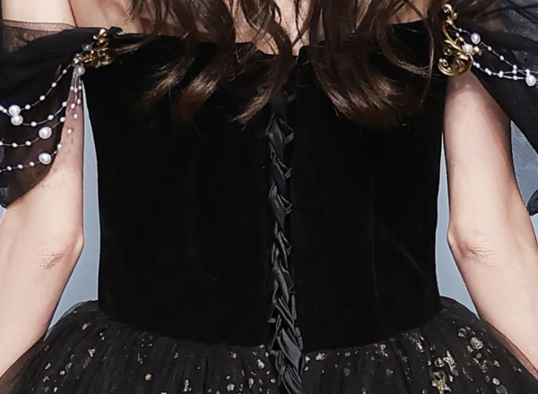 Charming Black Gold Beading Pearl Sequins Prom Dresses 2024 Ball Gown Off-The-Shoulder Short Sleeve Backless Floor-Length / Long Prom Formal Dresses