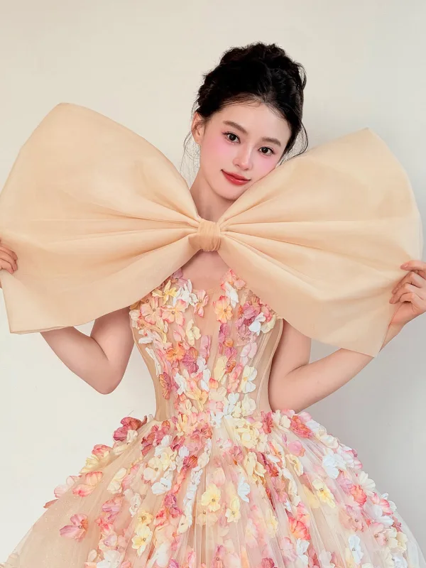 Fée Des Fleurs Multi-Couleurs Appliques Perle Robe De Bal 2025 Robe Boule V-Cou Sans Manches Dos Nu Train De Balayage Promo Robe De Ceremonie