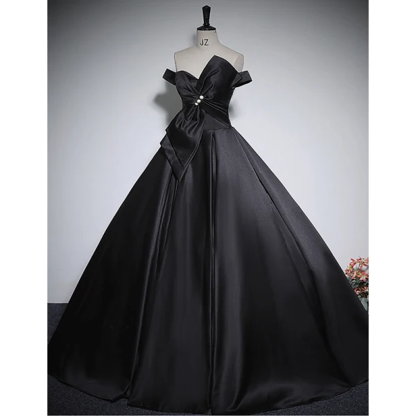 Élégant Noire Satin Robe De Bal 2023 Robe Boule De l'épaule Noeud Sans Manches Dos Nu Longue Promo Robe De Ceremonie