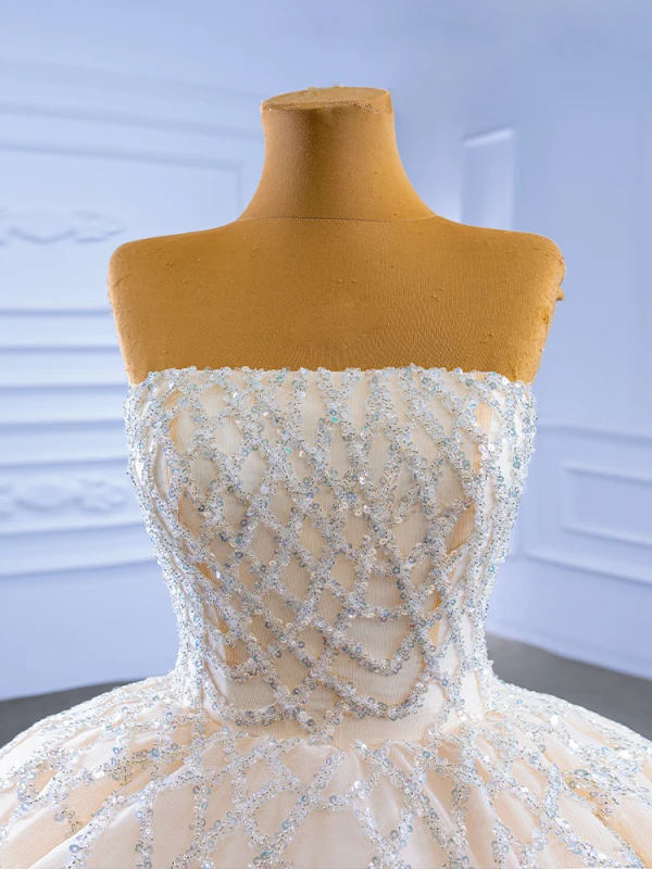 Haut de Gamme Champagne Paillettes Robe De Mariée 2022 Robe Boule Bustier Sans Manches Dos Nu Royal Train Mariage