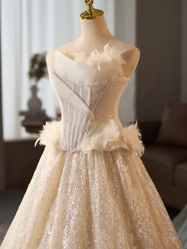 High-end Charming Champagne Glitter Sequins Appliques Prom Dresses 2025 Ball Gown Strapless Sleeveless Backless Floor-Length / Long Formal Dresses