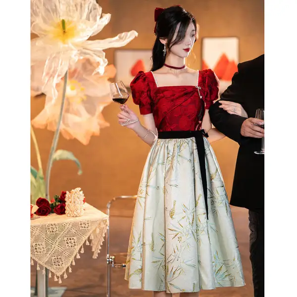 Chic / Belle Bordeaux Robe De Soirée 2022 Princesse Encolure Carrée Manches Courtes Dos Nu Noeud Ceinture Perle Thé Longueur Robe De Ceremonie