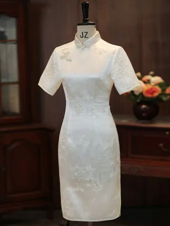 Chinese Style White Embroidered Tea Length Cheongsam 2026 Trumpet Mermaid High Neck Short Sleeve
