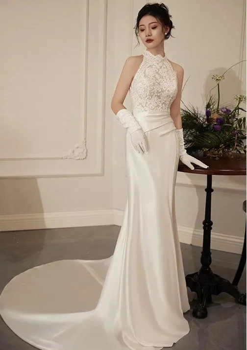 Vintage / Retro White Beading Lace Flower Wedding Dresses 2025 Trumpet / Mermaid High Neck Sleeveless Sweep Train