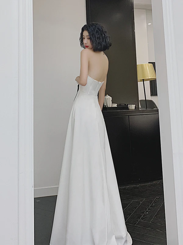 Modest / Simple Fashion Ivory Prom Dresses 2022 A-Line / Princess Strapless Sleeveless Backless Floor-Length / Long Formal Dresses