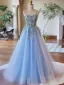 Elegante Himmelblau Spitze Blumen Ballkleider 2024 Ballkleid Spaghettiträger Ärmellos Rückenfreies Lange Tülle Ball Festliche Kleider